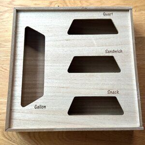 Storage Bag Organizer/4 Slots - Bullseye's Playground™, Natural Wood